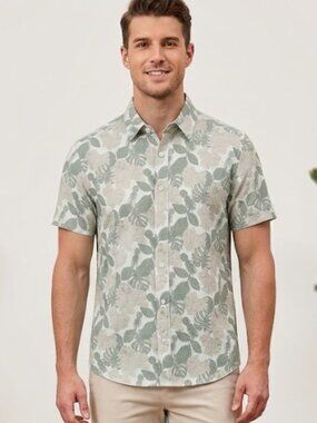 Berkley Jensen Tropical Men's Monstera & Hibiscus Floral Allover Print Large